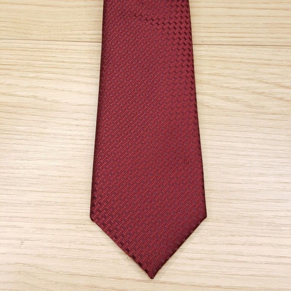 ALFANI Mens Neck Tie Solid Red Textured Modern Classic Necktie